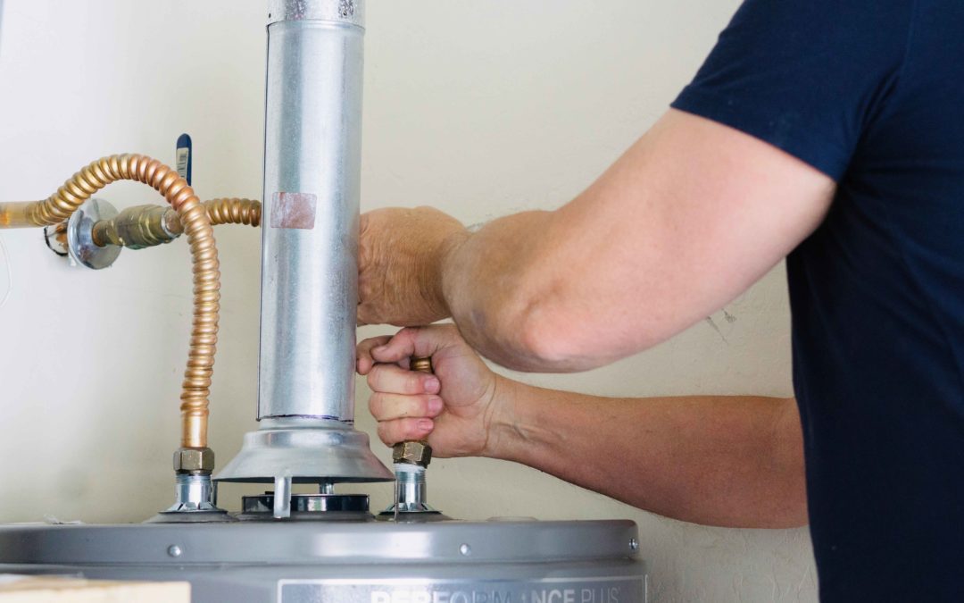 What to Expect When Your Charleston Plumbers Installs a New Water Heater